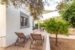 Elegant House with Garden View in Afandou