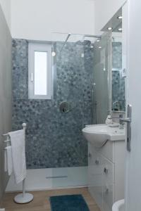 2-bedroom apartment