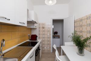 2-bedroom apartment