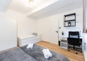 Calm Center Modern Apartment