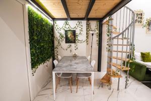 0M Plant Turin