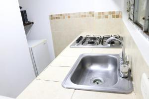Lindo apartaestudió cerca avenida de los estudiantes y universidades apto 301