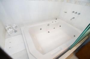 Spacious Mburucuya Duplex Pool BBQ & Jacuzzi