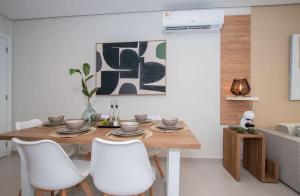Spacious Stay with Balcony Workspace Pool&Gym