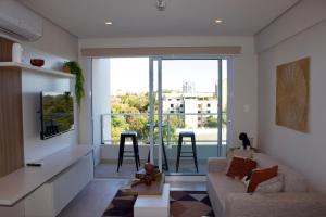 Asuncion Stay with Workspace Pool&Private Balcony