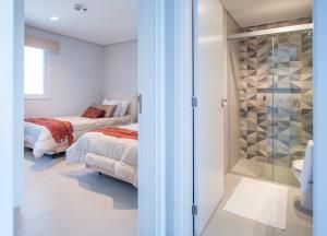 Stylish Two BR Prime Area Balcony Pool and Gym