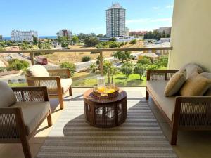 Apartamento Oasis com Piscina Perto da Praia