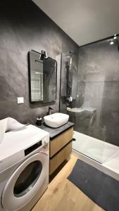WATERFRONT Apartament 2 pokojowy nad Odrą