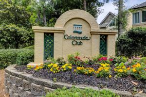 Colonnade Club 142
