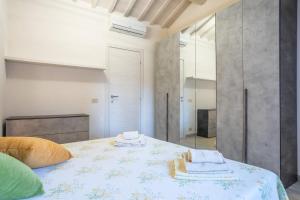 33 Gigli House