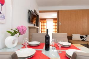 Apartman Perić 2 sa bazenom