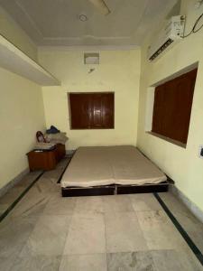 Bhola Home Stay