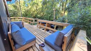 BUHO Cabin Cypress BBQ Smart TV Wood Hot Tub