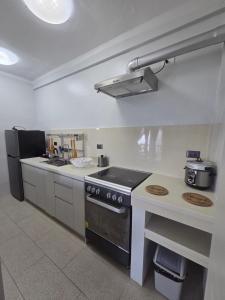 1 BR apartment with Panoramic Ocean Views