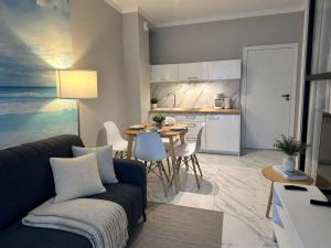 Apartament Turkus 12a z basenem by Holiday Park & Apartments, Ku Morzu