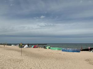 Apartament Wydma 18b z basenem by Holiday Park Apartments, Ku Morzu