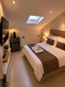 La Merced Suites
