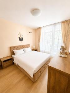 Modern Cozy Apartment Near NDK and South Park