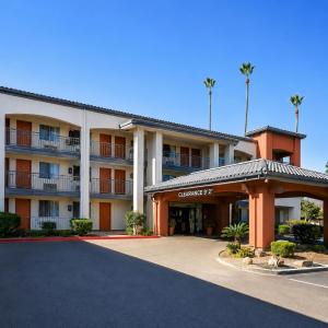 TrueStay Inn