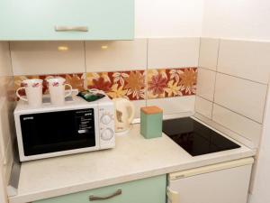 Villa Goldfield - Studio Apartment with Sea View and Balcony