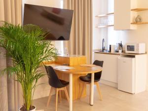 Double Market Apartment with Jacuzzi