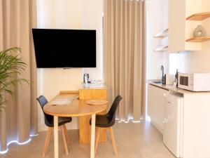 Double Market Apartment with Jacuzzi