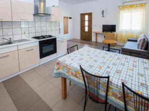 Mediterraneo Goga Apartments - TwoBedroom Apartment With Terrace