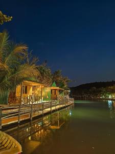 Vịnh Bốn Mùa - 4 Seasons Resort