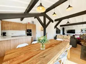 Chalet 8 pers, accès direct aux pistes, parking - FR-1-505-33