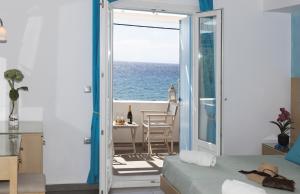 Blue Harmony Hotel Syros Greece