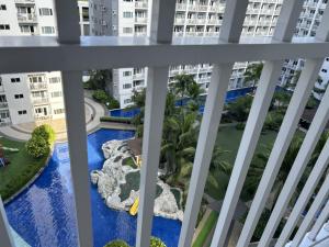 Shore Residences Pasay City walking distance to Mall of Asia and near in Manila Airport