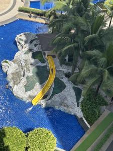 Shore Residences Pasay City walking distance to Mall of Asia and near in Manila Airport