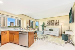 Luana at Waikiki 1-Bed Ocean View Getaway in the Heart of Waikiki