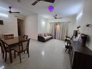 2bhk Apartment with kitchen Baga close to beach