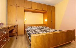 1 Bedroom Awesome Apartment In Crikvenica