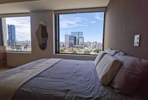 Executive Studio, 11th Floor