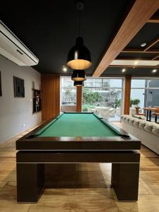 Exclusive Apt in Studio 4