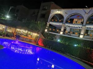 ermita condo hotel