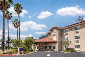 Comfort Inn Fontana