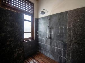 Luxurious Javanese Villa with Golf View 6 BR