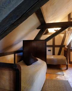 Mazmežotnes muiža