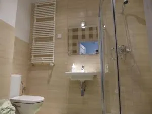 Zielone Studio - 文戈热沃