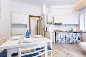Hostdomus - Cozy corner near the sea