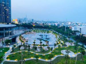 3-bedroom apartment in Eco Green Apartment Building - District 7