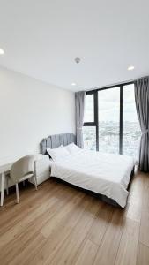 3-bedroom apartment in Eco Green Apartment Building - District 7