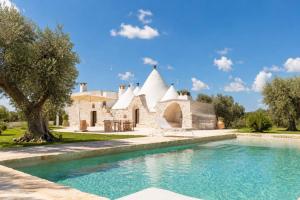 Trullo NiDo suite con piscina in comune