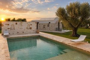 Trullo NiDo suite con piscina in comune
