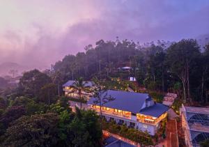 Ice Cliff Resort Munnar by VOYE HOMES Premium Stay with Pool