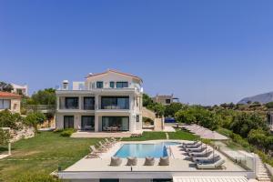 Lithea Estate Collection