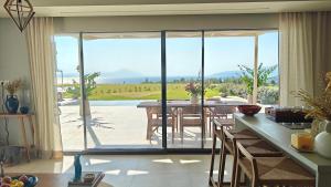 The Quiet Pearl Villa II, Agios Nikolaos by Halkidiki Villas